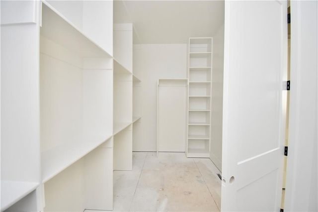 8308 NE 76TH Terrace, Kansas City, MO 64158