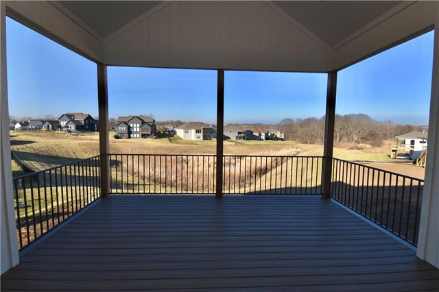 8308 NE 76TH Terrace, Kansas City, MO 64158