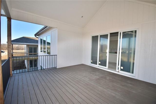 8308 NE 76TH Terrace, Kansas City, MO 64158