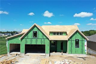 8308 NE 76TH Terrace, Kansas City, MO 64158