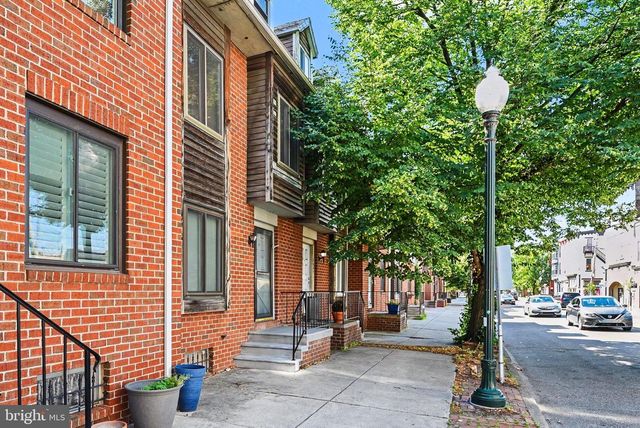 1223 N 3RD ST, Harrisburg, PA 17102