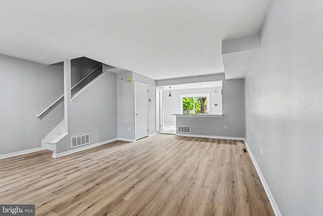 1223 N 3RD ST, Harrisburg, PA 17102