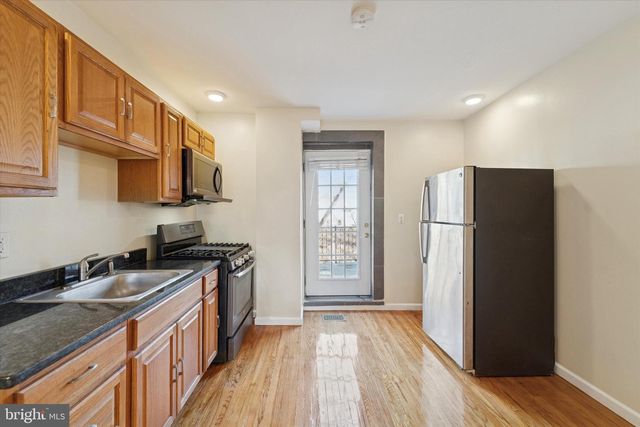 1005 TYLER AVE, Darby, PA 19023