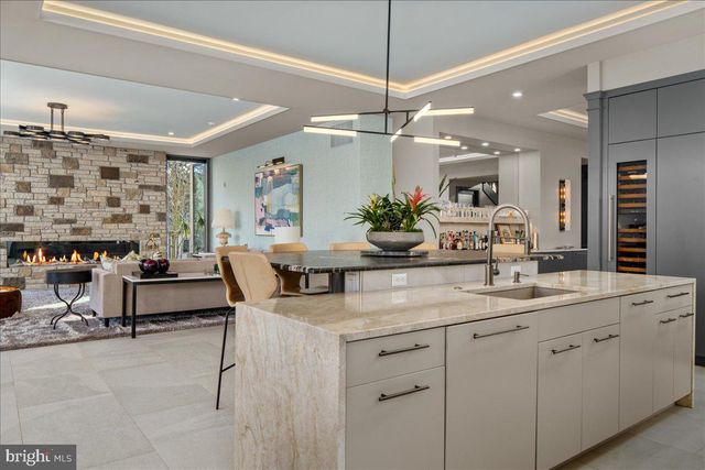 182 S MAIN ST, New Hope, PA 18938