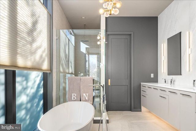 182 S MAIN ST, New Hope, PA 18938