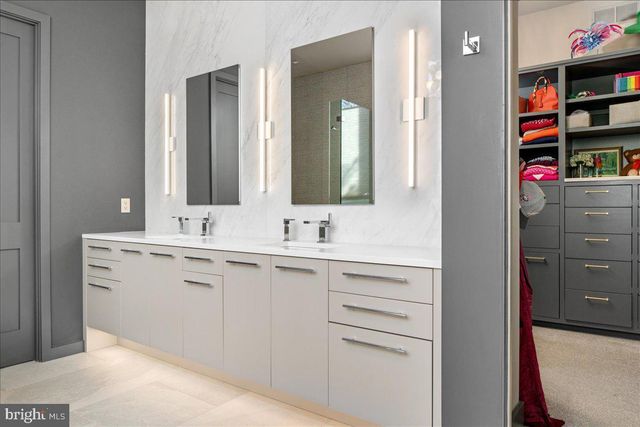 182 S MAIN ST, New Hope, PA 18938