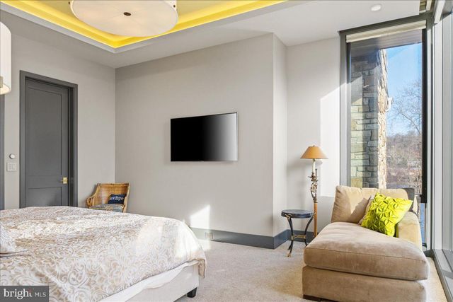 182 S MAIN ST, New Hope, PA 18938