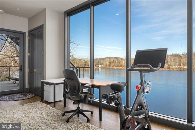 182 S MAIN ST, New Hope, PA 18938