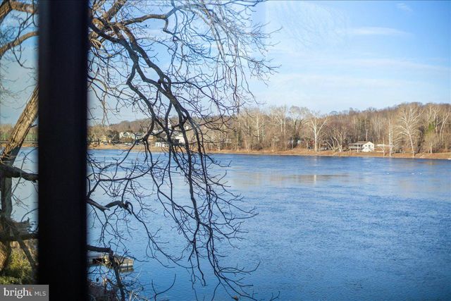 182 S MAIN ST, New Hope, PA 18938