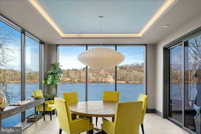 182 S MAIN ST, New Hope, PA 18938