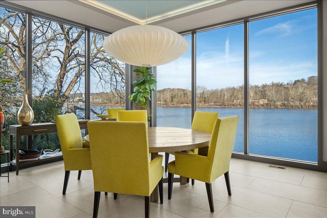 182 S MAIN ST, New Hope, PA 18938