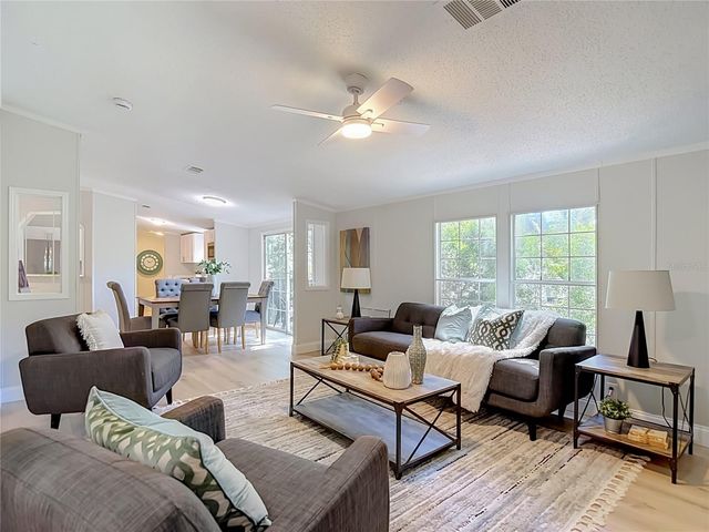 6106 NUNDY AVENUE, Gibsonton, FL 33534