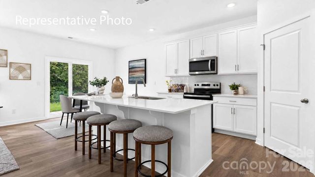 3613 Honey Locust Lane, Gastonia, NC 28056