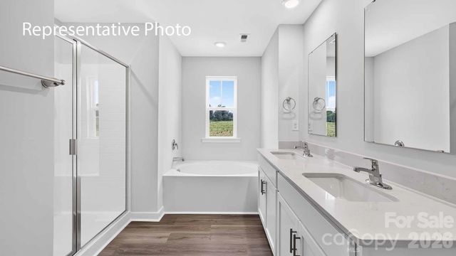 3613 Honey Locust Lane, Gastonia, NC 28056