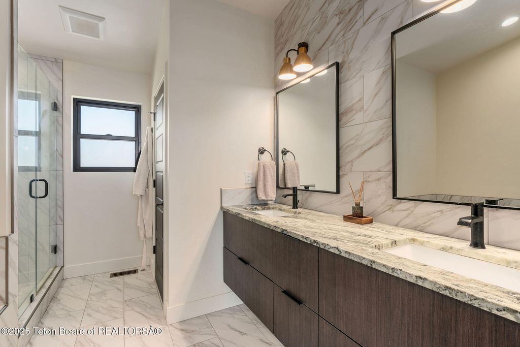 1410 RUNNING HORSE Trail, Victor, ID 83455 photo 14