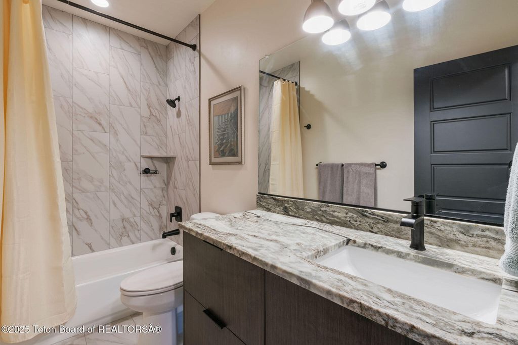 1410 RUNNING HORSE Trail, Victor, ID 83455 photo 21