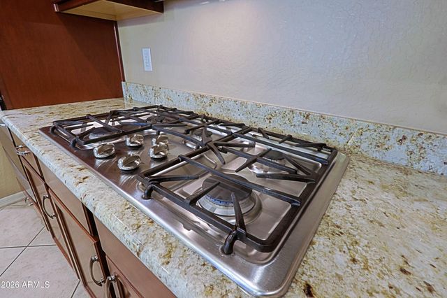 21098 N 76TH Avenue, Glendale, AZ 85308