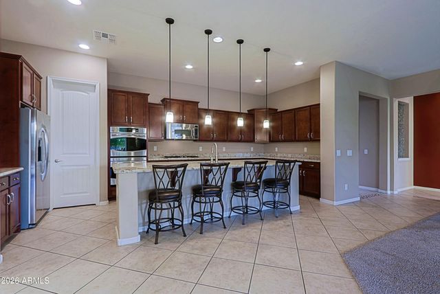 21098 N 76TH Avenue, Glendale, AZ 85308