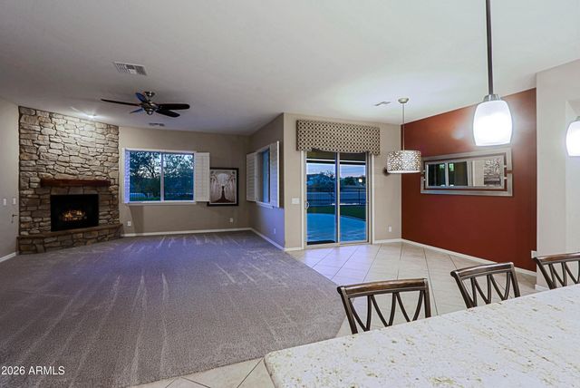 21098 N 76TH Avenue, Glendale, AZ 85308