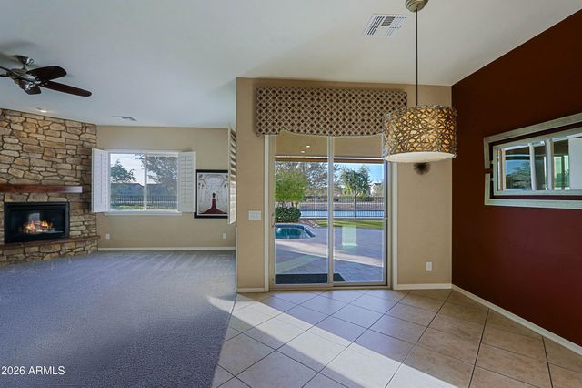 21098 N 76TH Avenue, Glendale, AZ 85308