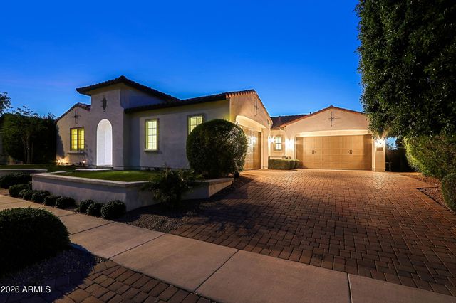 21098 N 76TH Avenue, Glendale, AZ 85308