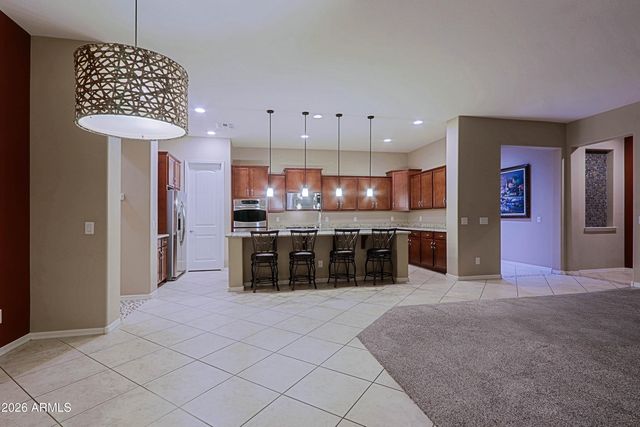 21098 N 76TH Avenue, Glendale, AZ 85308