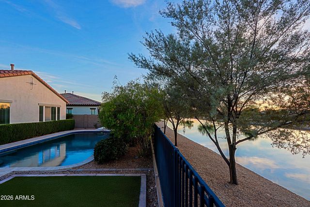 21098 N 76TH Avenue, Glendale, AZ 85308