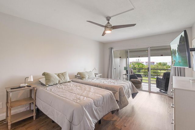 3661 Via Poinciana 616, Greenacres, FL 33467