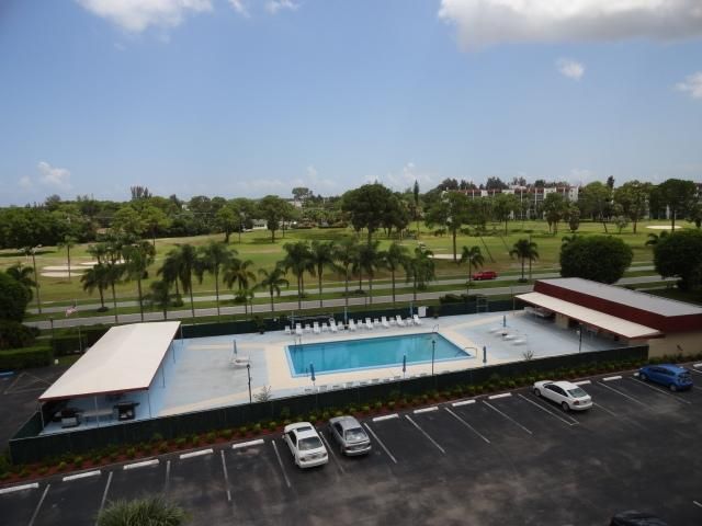 3661 Via Poinciana 616, Greenacres, FL 33467