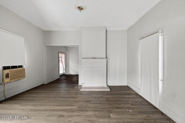 1024 EAVERSON Street, Jacksonville, FL 32204