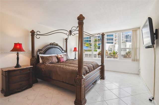 3505 S OCEAN DR 212, Hollywood, FL 33019