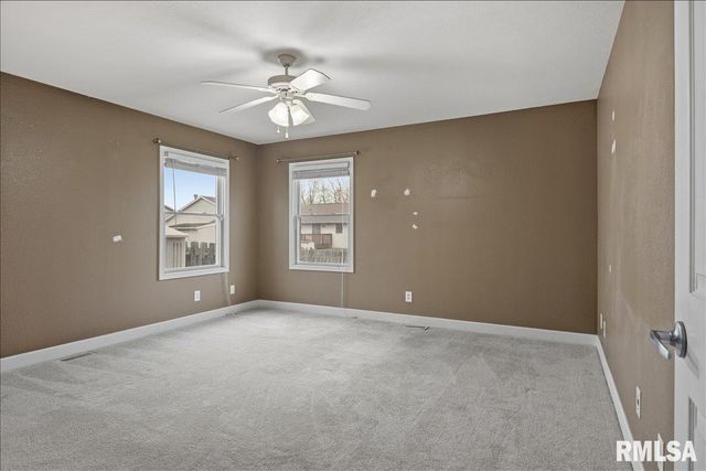 2712 Carl Prairie Drive, Springfield, IL 62703