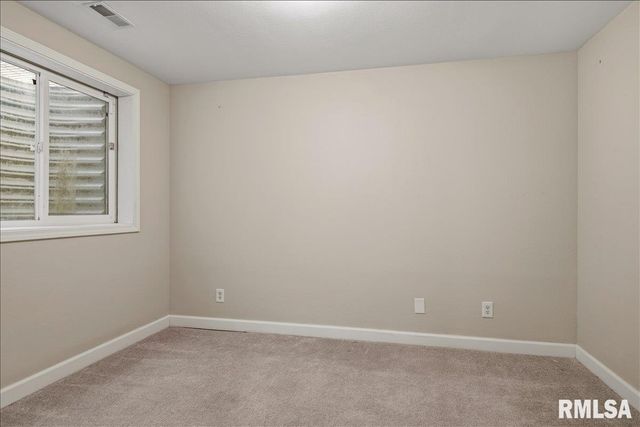 2712 Carl Prairie Drive, Springfield, IL 62703