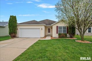 2712 Carl Prairie Drive, Springfield, IL 62703