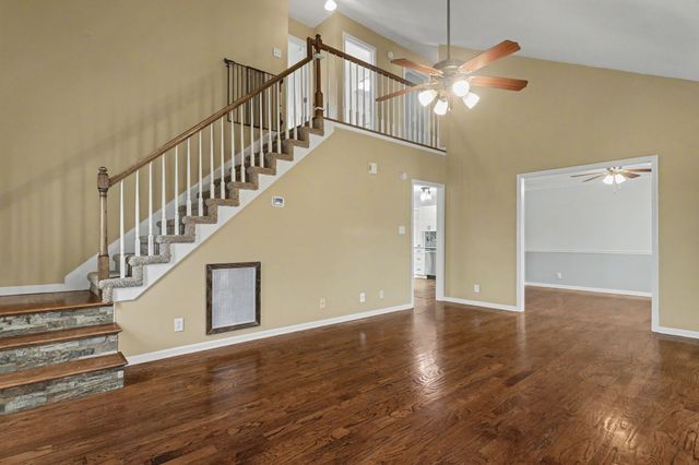 4444 Monticello Trce, Adams, TN 37010