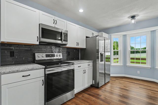 4444 Monticello Trce, Adams, TN 37010