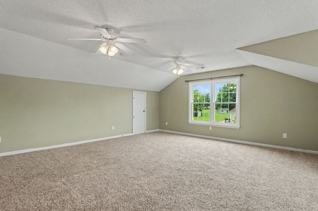 4444 Monticello Trce, Adams, TN 37010