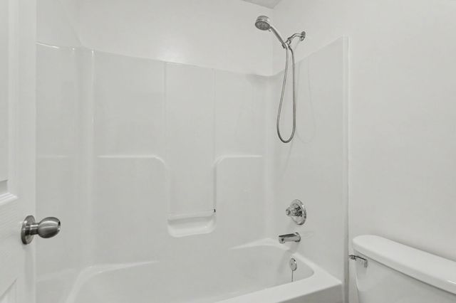 4444 Monticello Trce, Adams, TN 37010