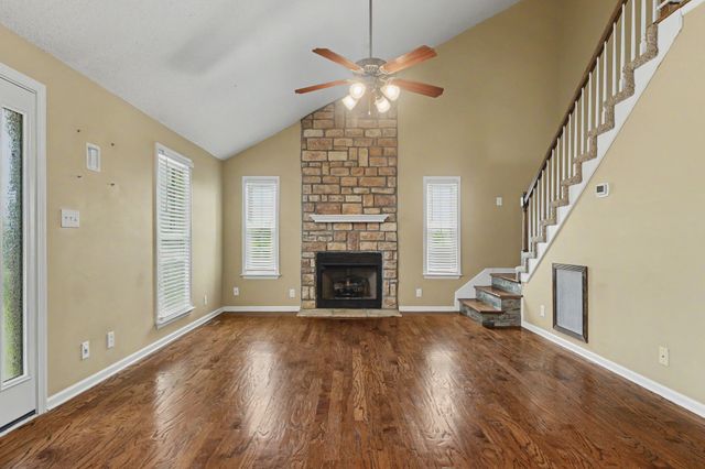 4444 Monticello Trce, Adams, TN 37010