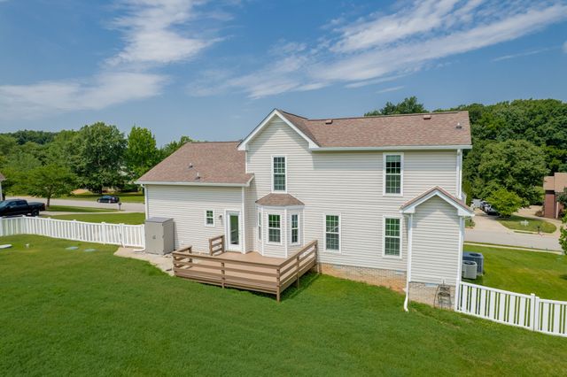 4444 Monticello Trce, Adams, TN 37010