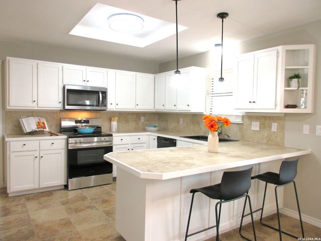 665 CENTER ST, New Braunfels, TX 78130