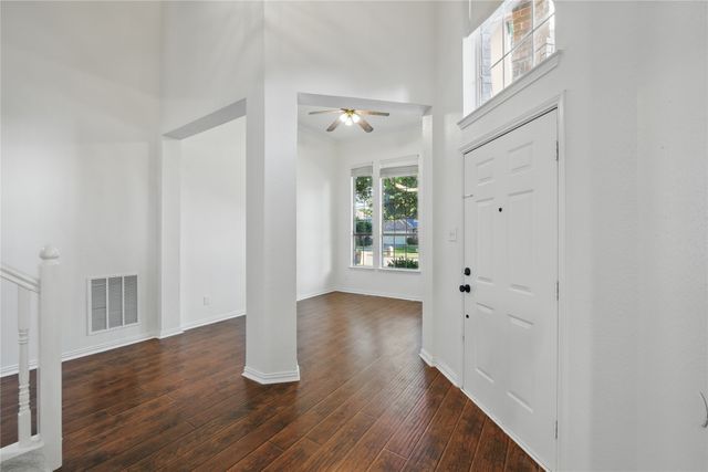 916 Sugarberry Lane, Flower Mound, TX 75028