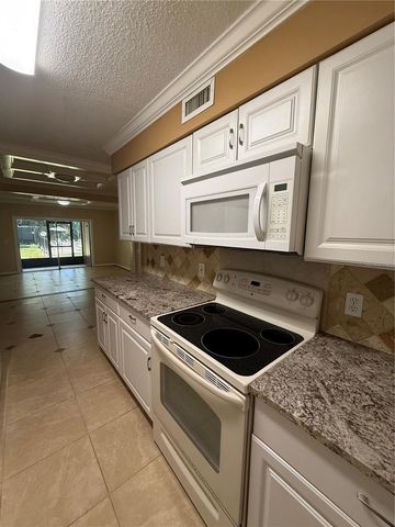 7509 PITCH PINE CIRCLE 121, Tampa, FL 33617