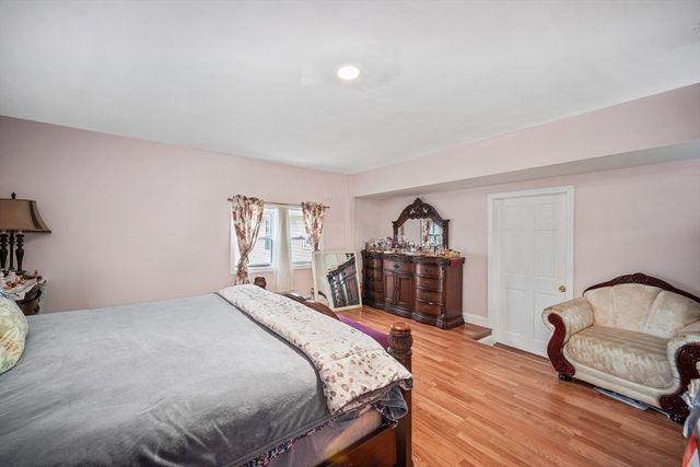 12 Dodge Rd, Brockton, MA 02302