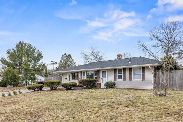 12 Dodge Rd, Brockton, MA 02302