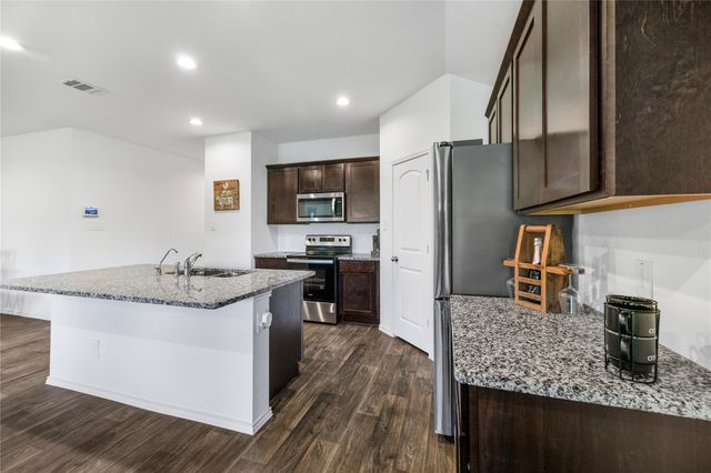 2906 Roman Forest Boulevard, New Caney, TX 77357