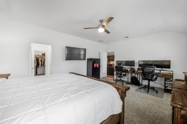 2906 Roman Forest Boulevard, New Caney, TX 77357