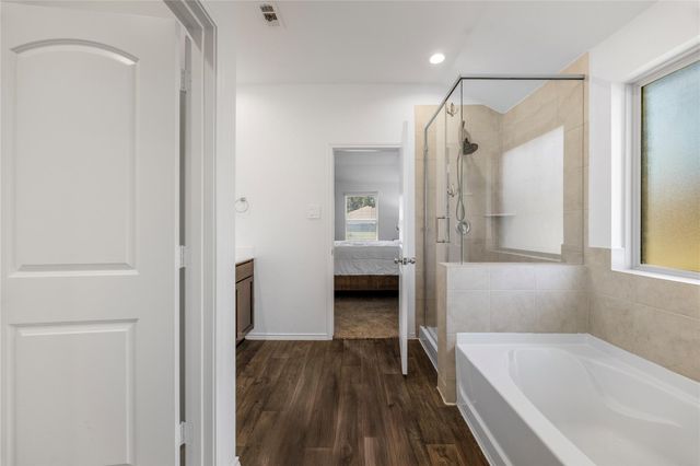 2906 Roman Forest Boulevard, New Caney, TX 77357