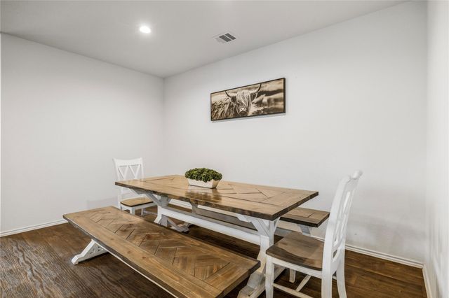 2906 Roman Forest Boulevard, New Caney, TX 77357