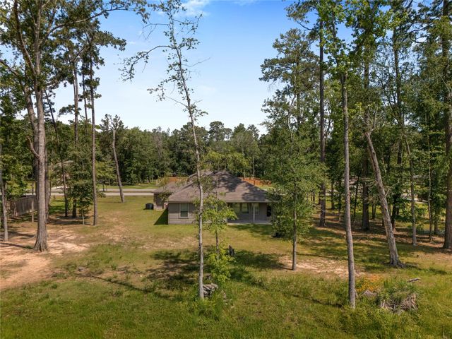 2906 Roman Forest Boulevard, New Caney, TX 77357